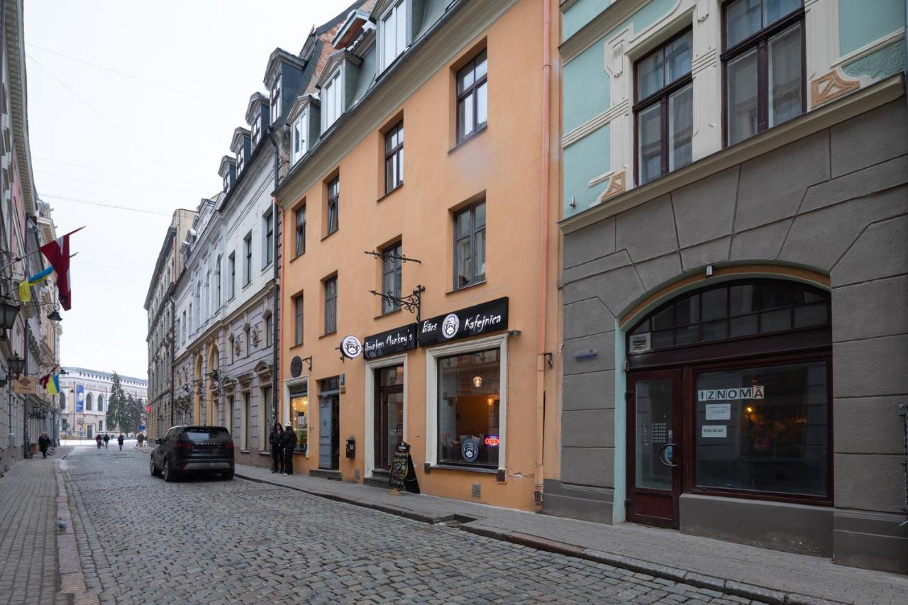Apartment Old Town Charm One Bedroom Spacious Loft Nearby The Livu Square Riga